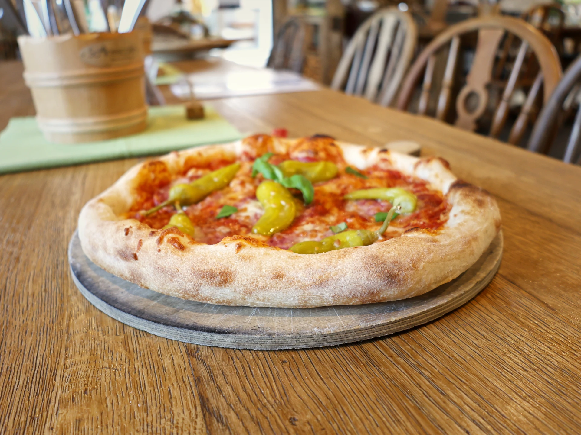 Pizza Diavolo im Restaurant Schlosscafe in Beuren